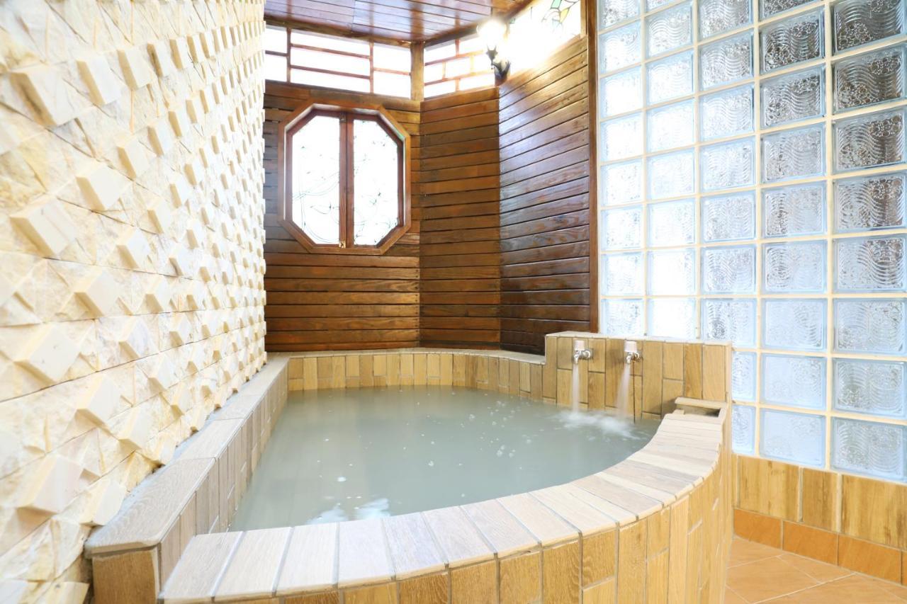 Phoenix Pavilion Hot Spring Hotel Tchaj-pej Exteriér fotografie